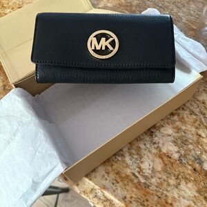 Michael Kors Pebbled Black Leather Wallet
